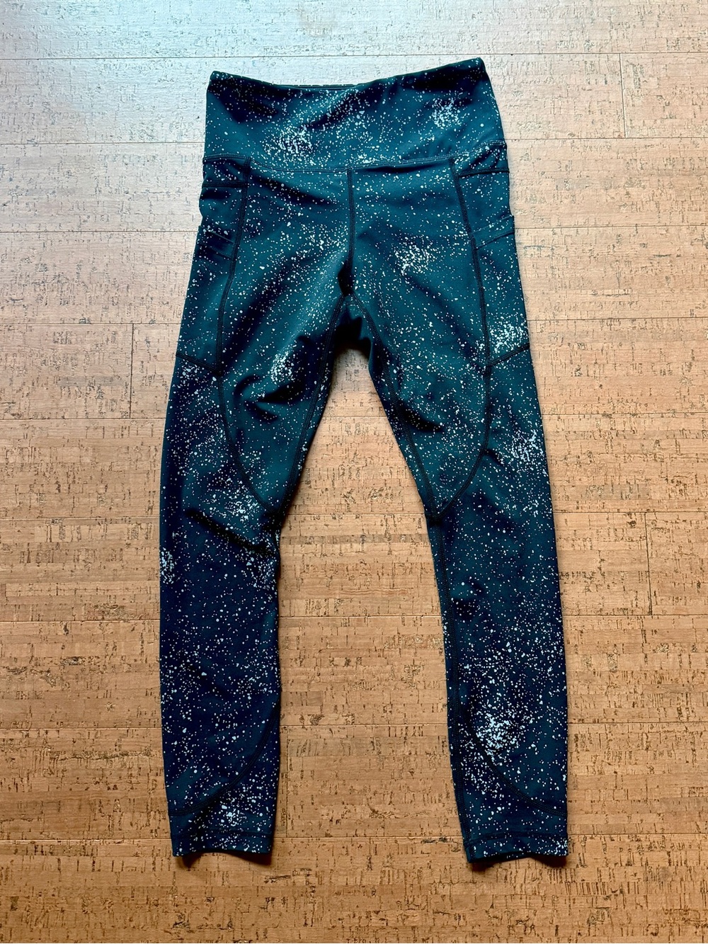 ZYIA Active Black Splatter Leggings Size 4 Pockets